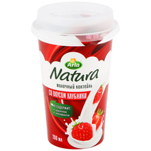 Молочный ультрапастеризованный коктейль Arla Natura cо вкусом клубники 1,4%  200мл*10
